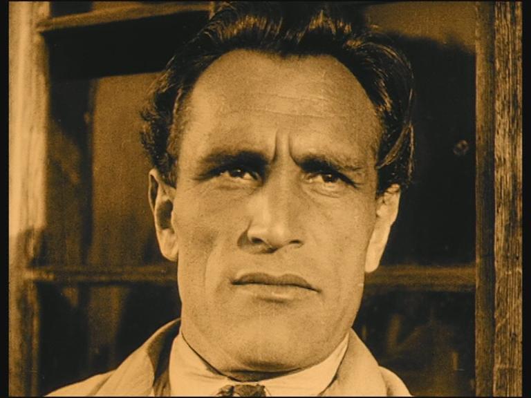 圣山剧照的剧照