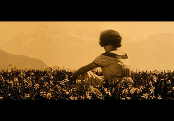 圣山剧照的剧照