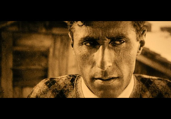 圣山剧照的剧照