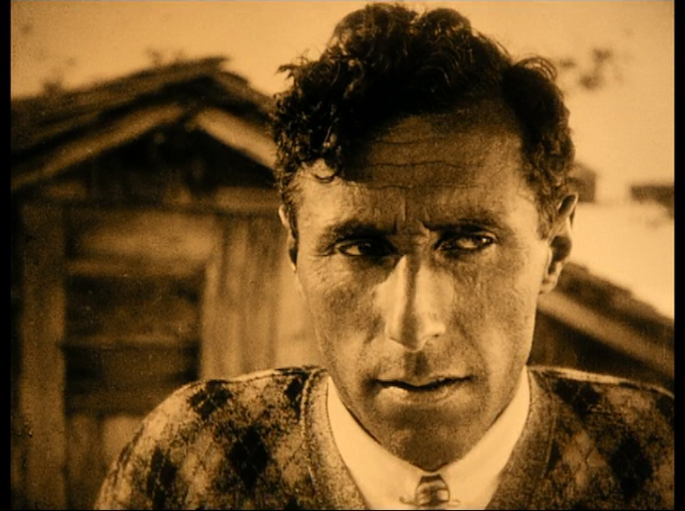 圣山剧照的剧照