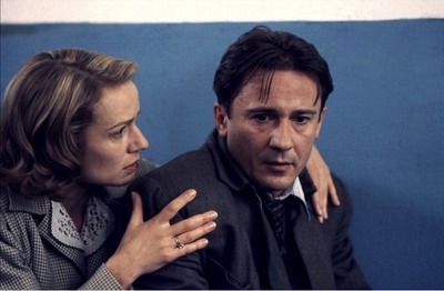 东方西方剧照的剧照