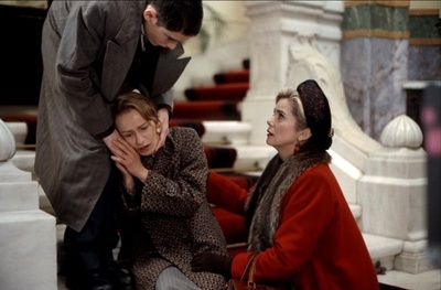 东方西方剧照的剧照