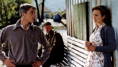 东方西方剧照的剧照