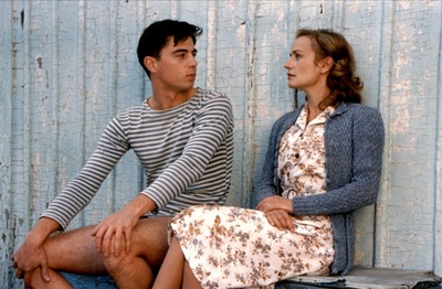 东方西方剧照的剧照