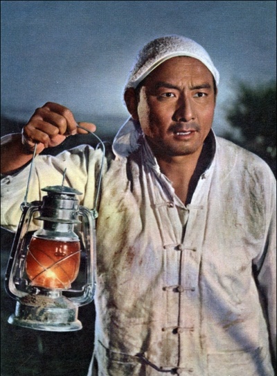 战洪图剧照的剧照