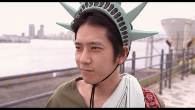 生活艰难也许快乐剧照的剧照