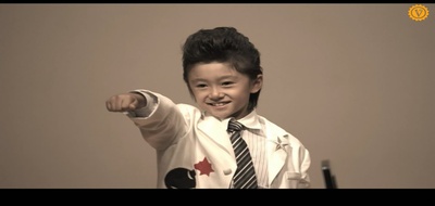 生活艰难也许快乐剧照的剧照