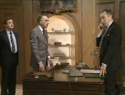 是，大臣 1984圣诞特辑剧照的剧照