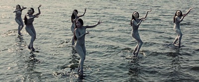 穿越苍穹剧照的剧照