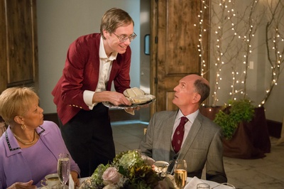 婚宴桌牌19号剧照的剧照