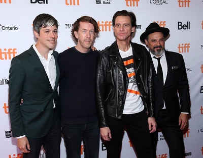 金·凯瑞和安迪·考夫曼：超越伟大剧照的剧照