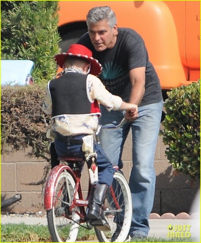 迷镇凶案剧照的剧照