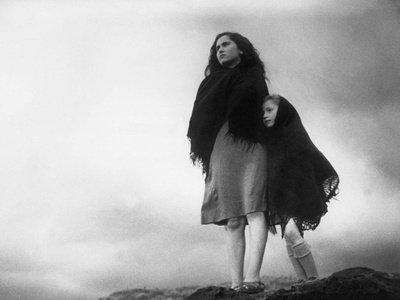 大地在波动剧照的剧照