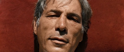 晒尸体剧照的剧照