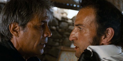 晒尸体剧照的剧照