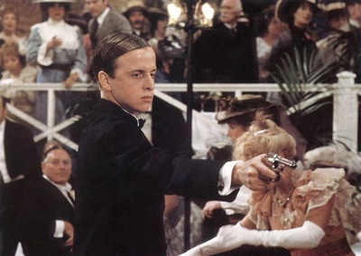 爵士年代剧照的剧照