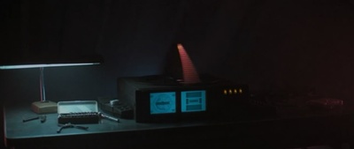 幽冥之家剧照的剧照