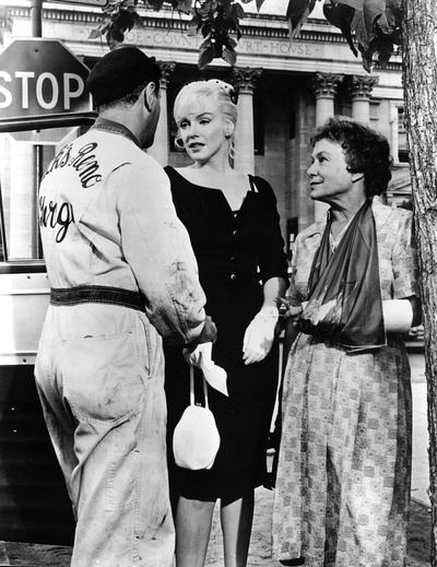 乱点鸳鸯谱剧照的剧照