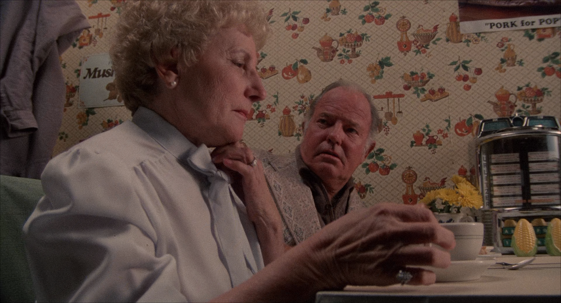 玉米田的小孩剧照的剧照