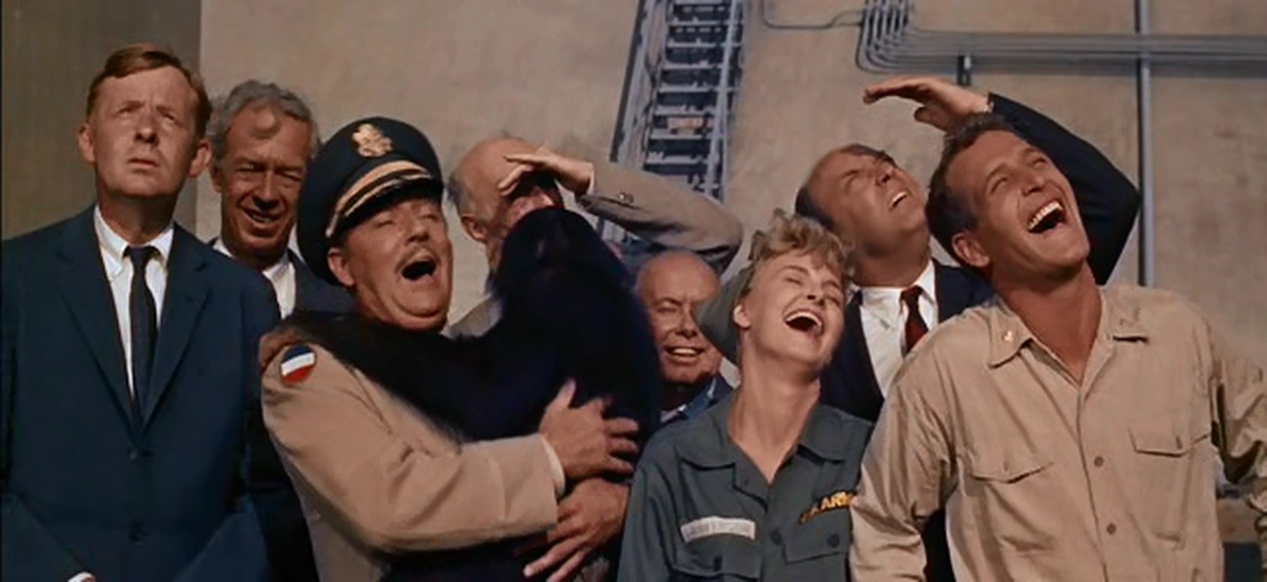 集合到国旗下的男儿们剧照的剧照