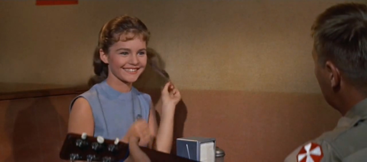 集合到国旗下的男儿们剧照的剧照