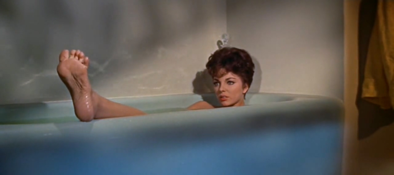 集合到国旗下的男儿们剧照的剧照