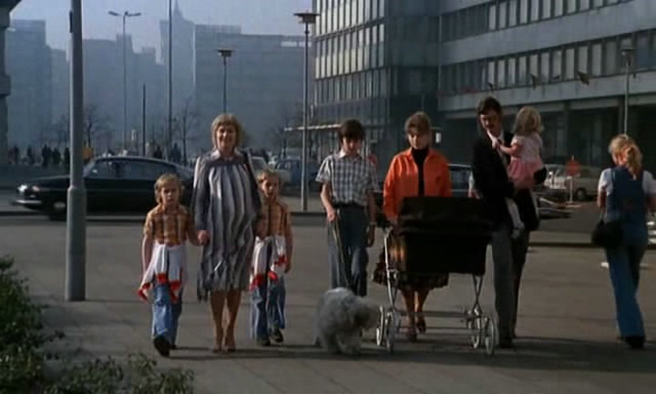 部长轿车的风波剧照的剧照