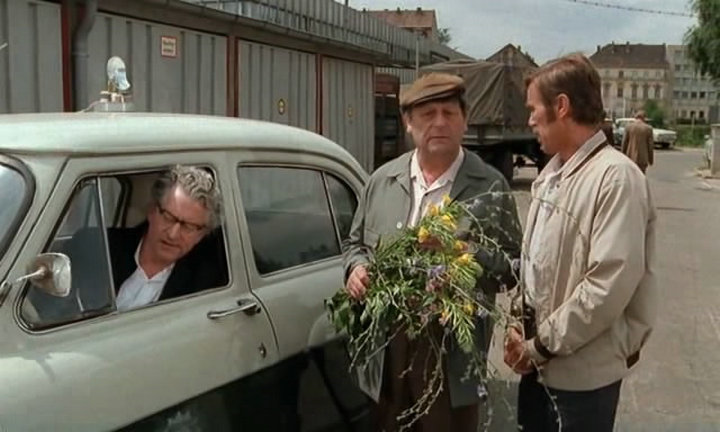 部长轿车的风波剧照的剧照