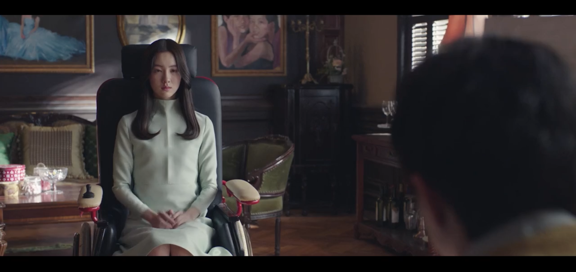 双生剧照的剧照