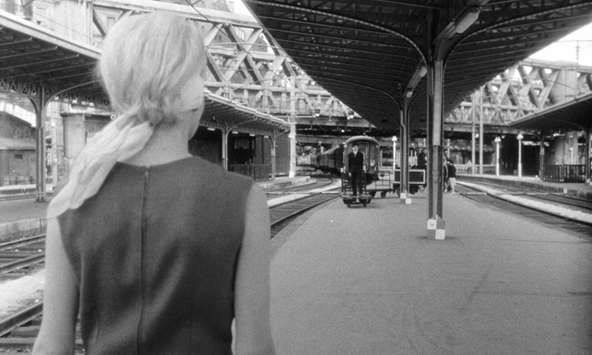 求爱者剧照的剧照