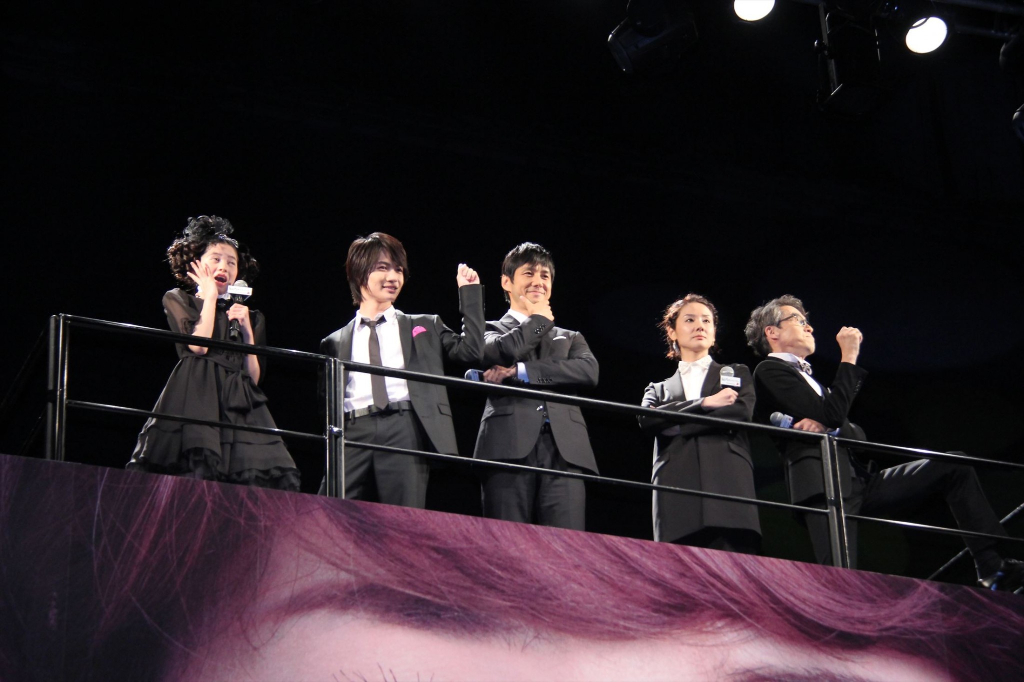 脑内中毒大作战剧照的剧照