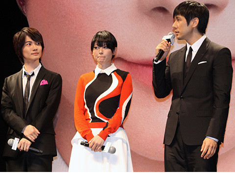 脑内中毒大作战剧照的剧照