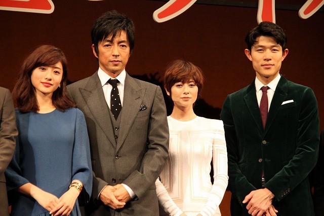 迎风而立的狮子剧照的剧照