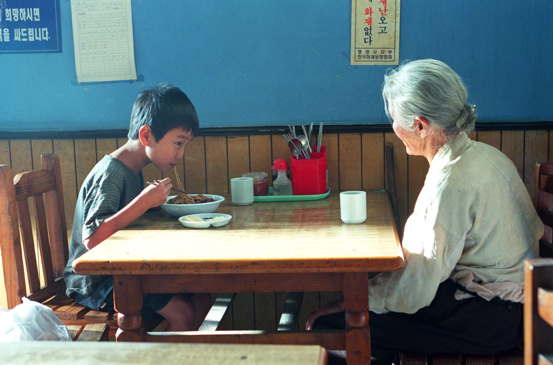 爱·回家剧照的剧照