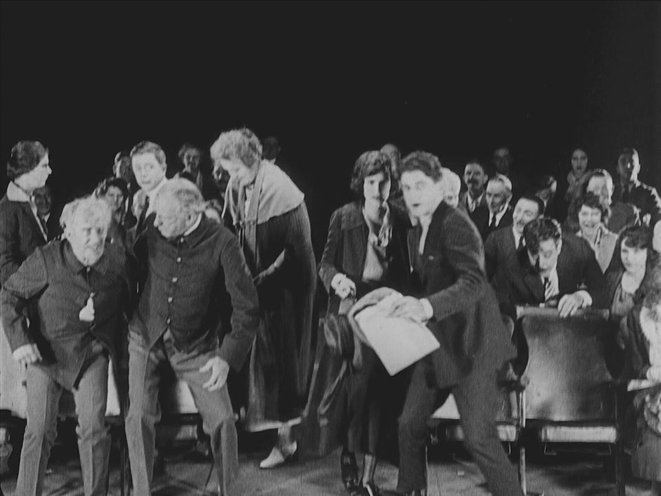 剧院剧照的剧照