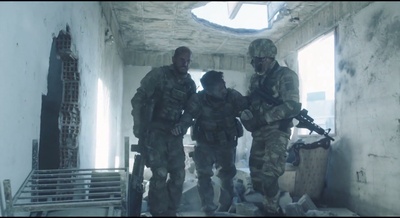 捐躯剧照的剧照