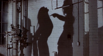 弹簧刀姐妹剧照的剧照