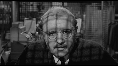 典当商剧照的剧照