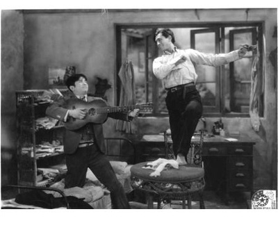 十字街头剧照的剧照