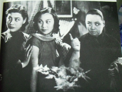 十字街头剧照的剧照