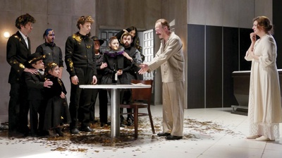 诗无尽头剧照的剧照