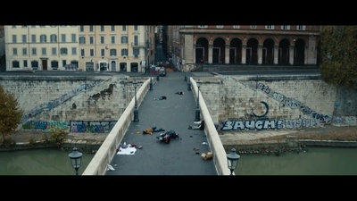 活尸电梯剧照的剧照