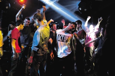 每分钟120击剧照的剧照