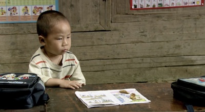 遥望南方的童年剧照的剧照