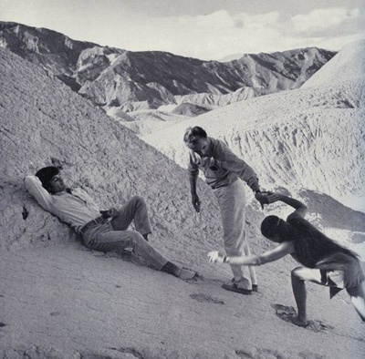 扎布里斯基角剧照的剧照