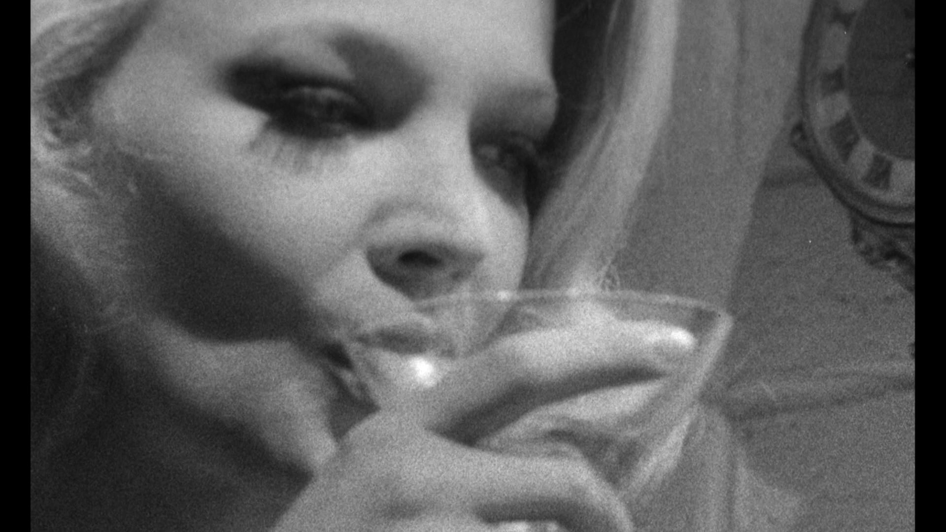 面孔剧照的剧照