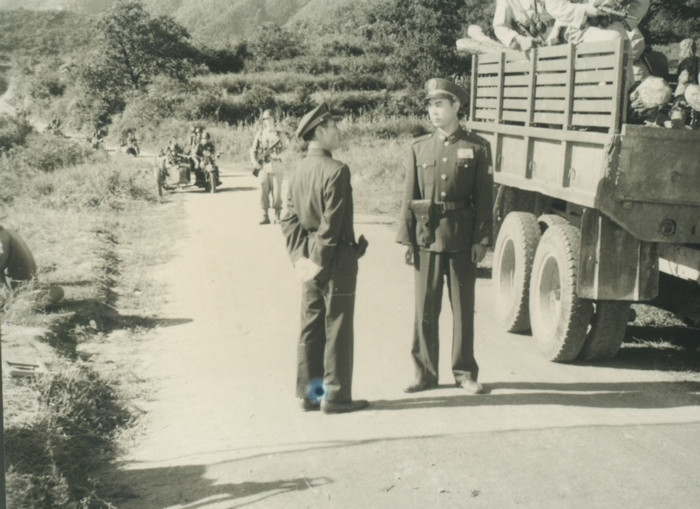 渡江侦察记剧照的剧照