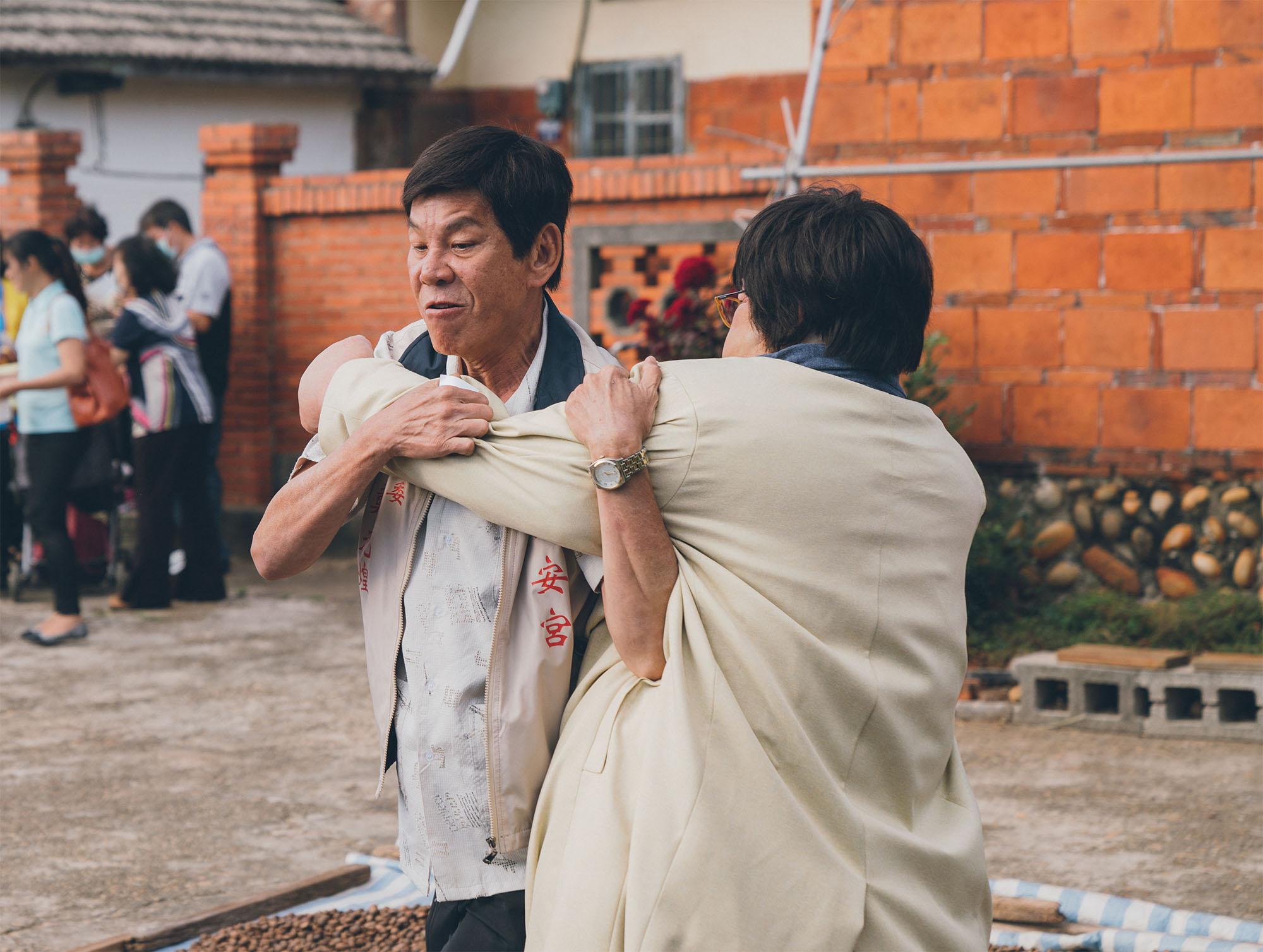 花甲大人转男孩剧照的剧照