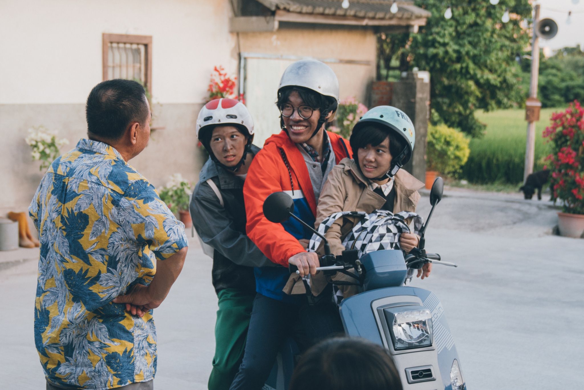 花甲大人转男孩剧照的剧照