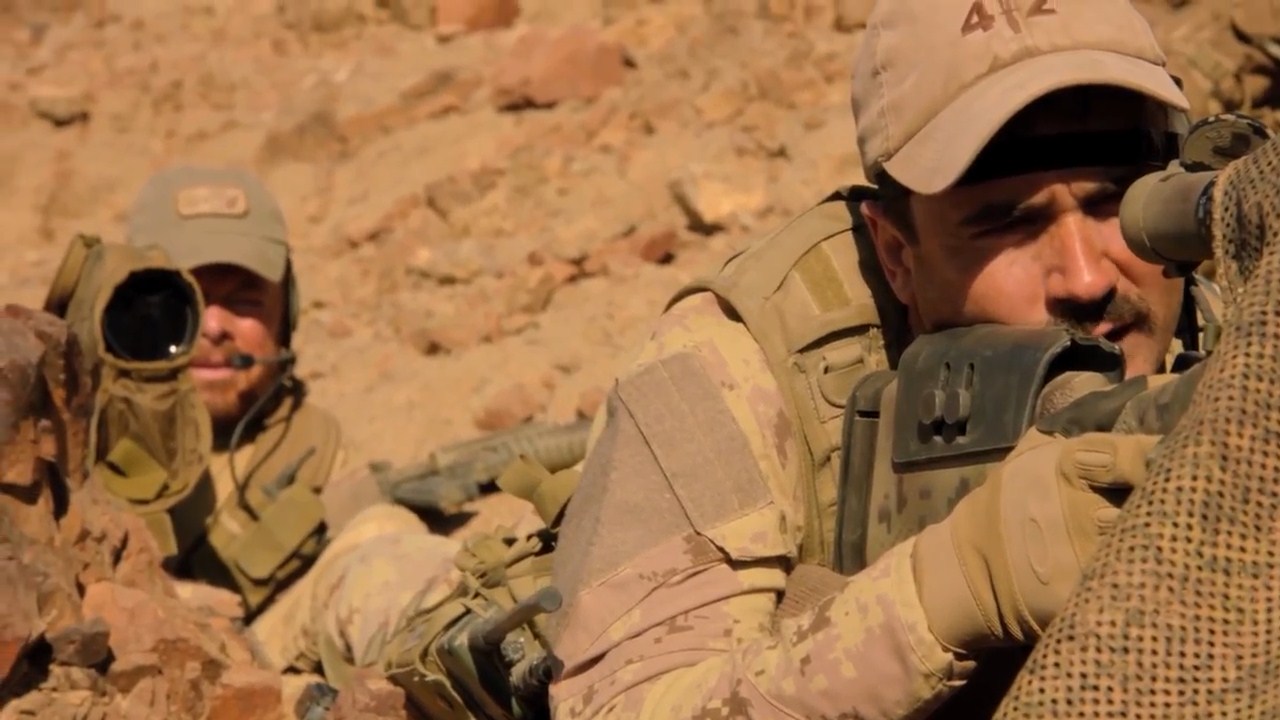 鬣狗之路剧照的剧照